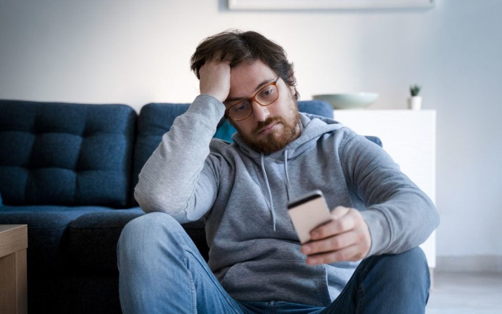 How Much Alone Time Is Normal In A Relationship Anchor Light Therapy Collective